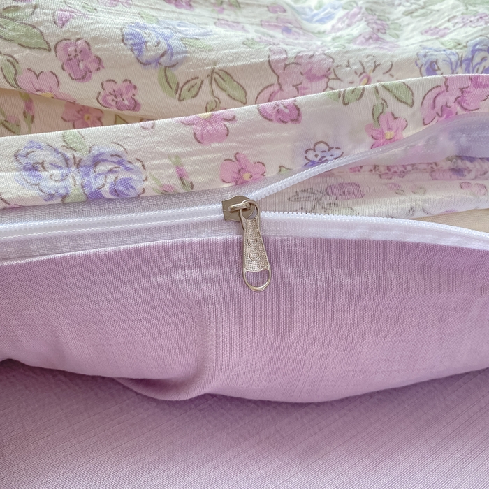 91家纺网 家纺一手货源 找家纺 朵朵家纺 2025新款云感提花双层纱印花单品被套 锦上添花