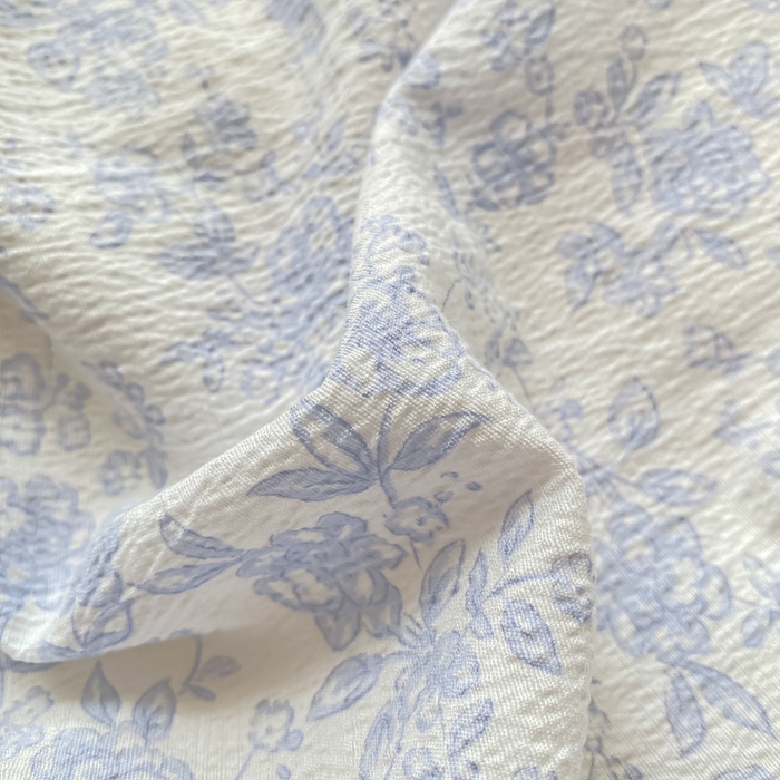 91家纺网 家纺一手货源 找家纺 朵朵家纺 2025新款云感提花双层纱印花单品被套 蓝色花园