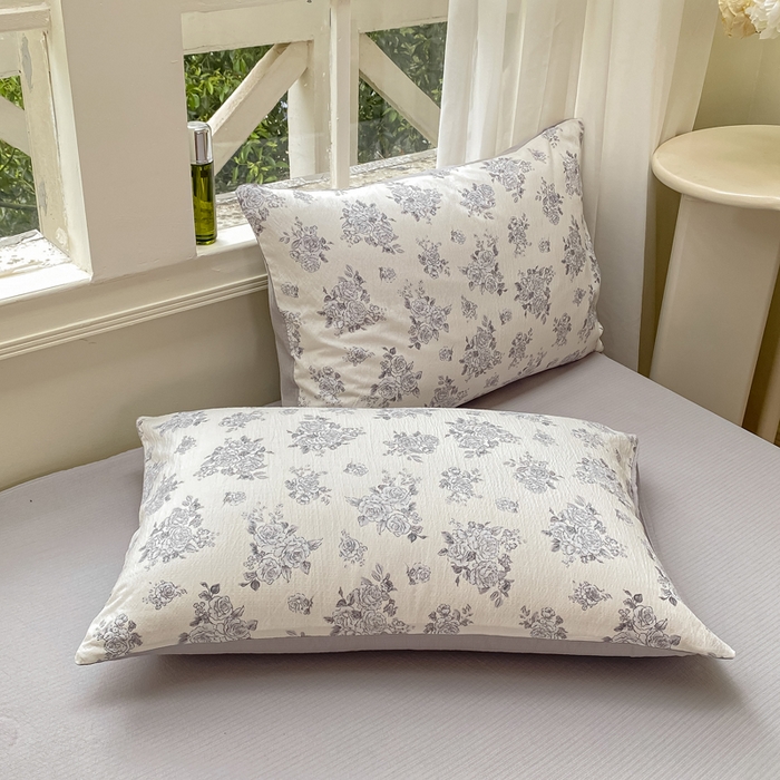 91家纺网 家纺一手货源 找家纺 朵朵家纺 2025新款云感提花双层纱印花单品枕套 浮生如梦