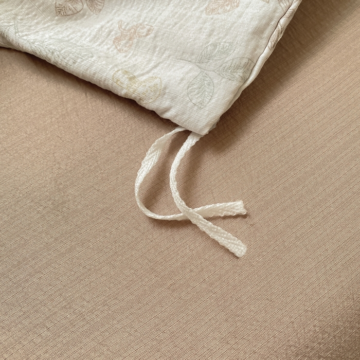 91家纺网 家纺一手货源 找家纺 朵朵家纺 2025新款云感提花双层纱印花单品被套 罗曼蒂克