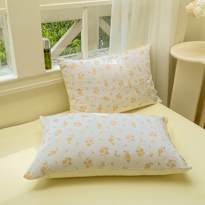 91家纺网 家纺一手货源 找家纺 朵朵家纺 2025新款云感提花双层纱印花单品枕套 山花烂漫