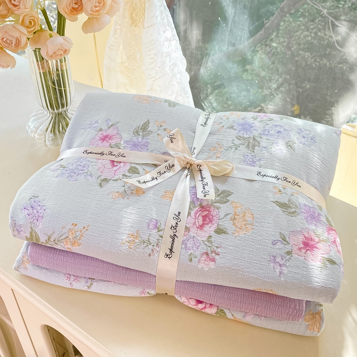 91家纺网 家纺一手货源 找家纺 朵朵家纺 2025新款云感提花双层纱印花单品被套 沁园春