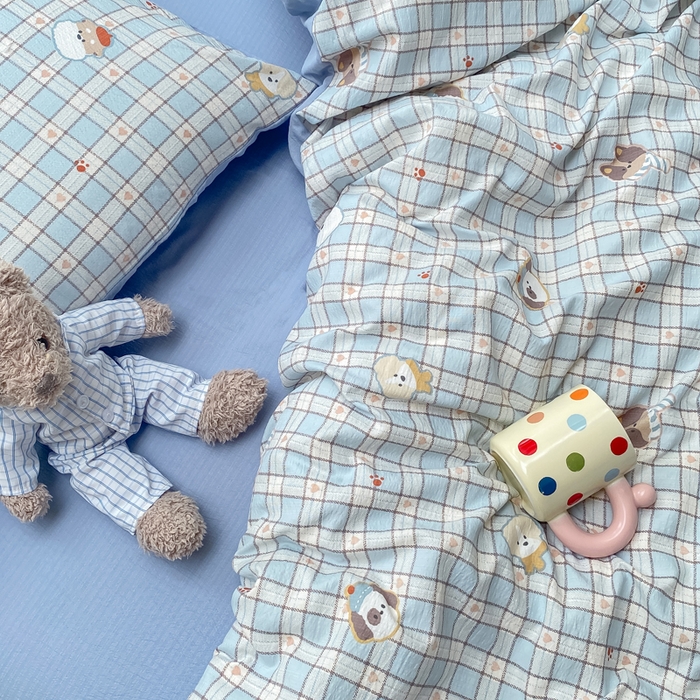 91家纺网 家纺一手货源 找家纺 朵朵家纺 2025新款云感提花双层纱印花单品被套 淘气乐园