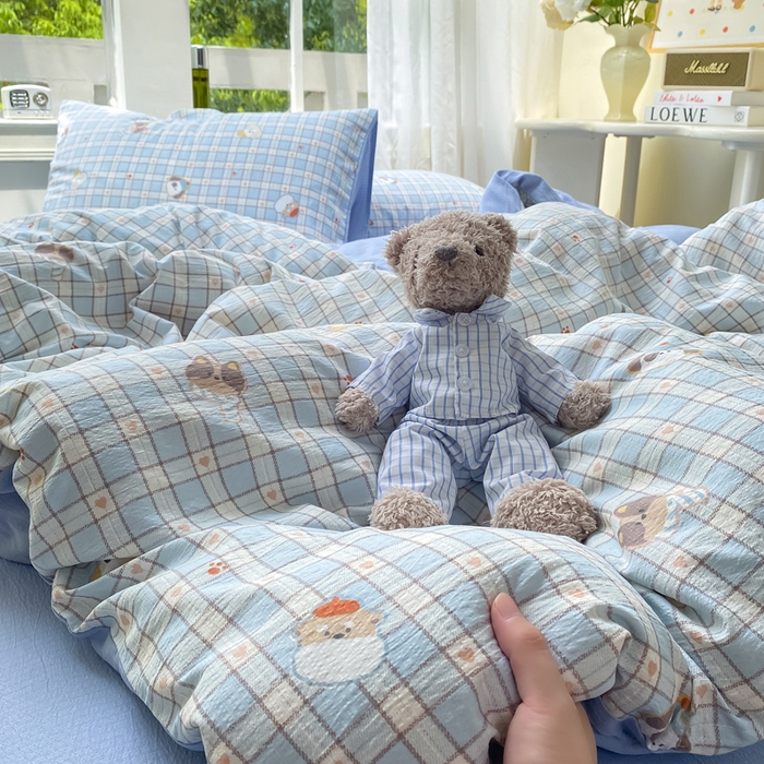 91家纺网 家纺一手货源 找家纺 朵朵家纺 2025新款云感提花双层纱印花单品被套 淘气乐园