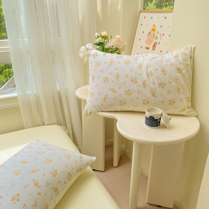 91家纺网 家纺一手货源 找家纺 朵朵家纺 2025新款云感提花双层纱印花单品枕套 山花烂漫