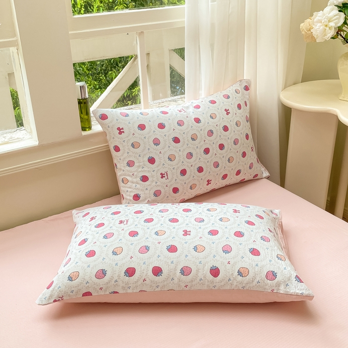 朵朵家纺 2025新款云感提花双层纱印花单品枕套 甜心草莓