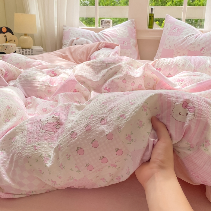 91家纺网 家纺一手货源 找家纺 朵朵家纺 2025新款云感提花双层纱印花单品被套 KT花园