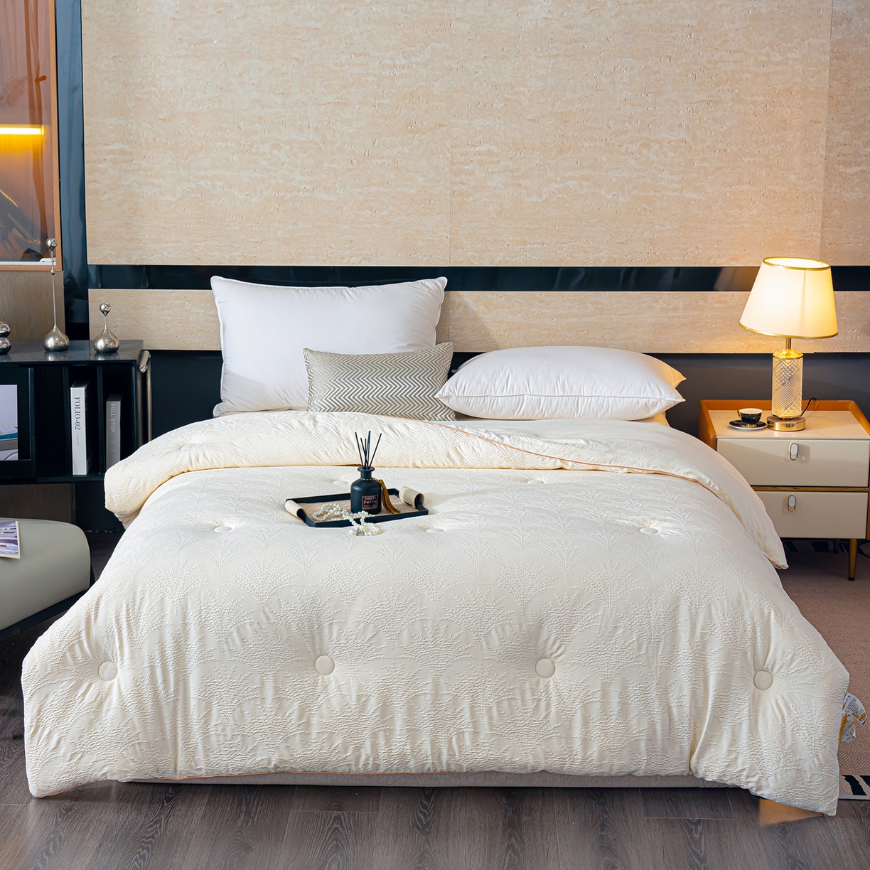 91家纺网 家纺一手货源 找家纺 蓝冰家纺 2025新款发财树提花大豆被被子被芯 发财树-米白色