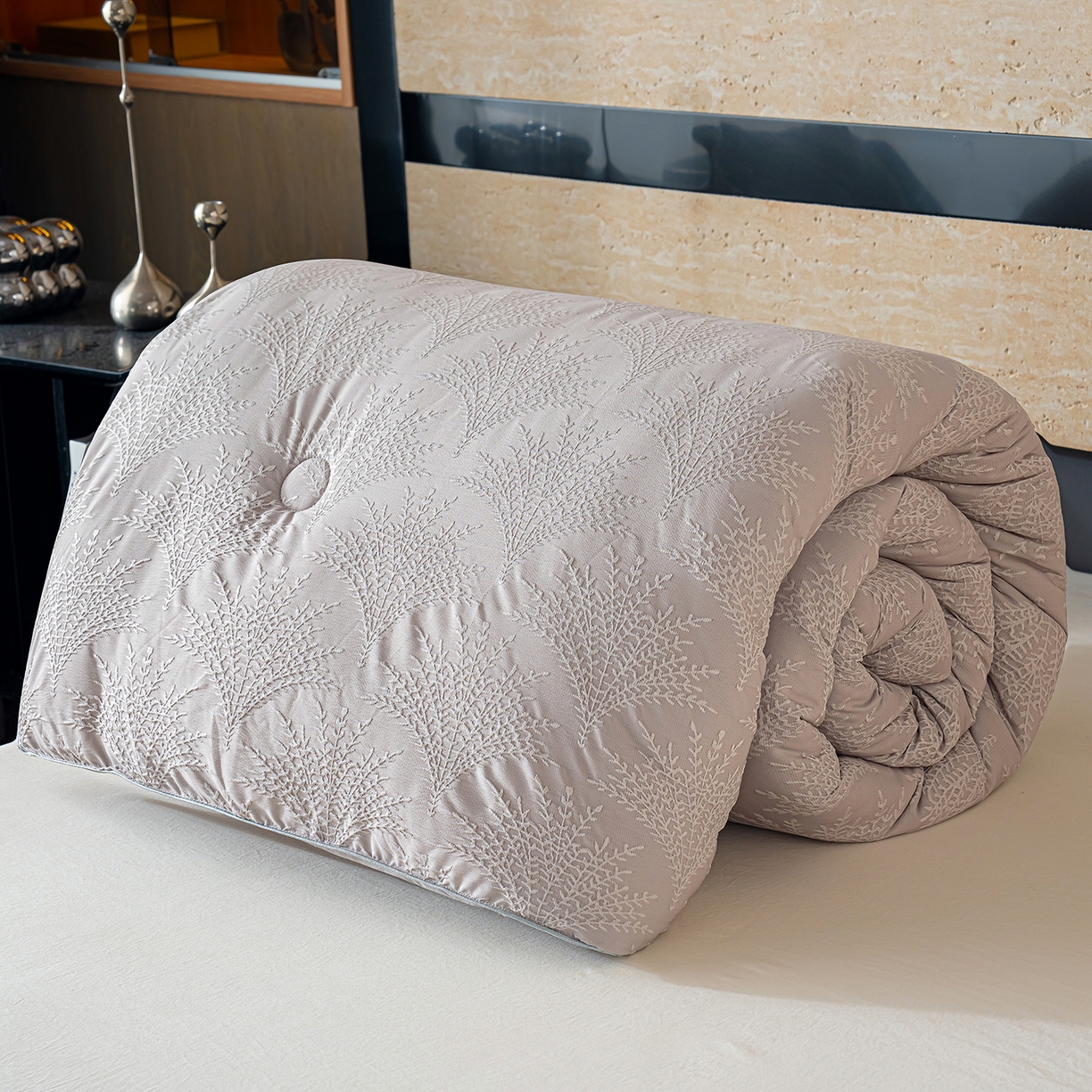 91家纺网 家纺一手货源 找家纺 蓝冰家纺 2025新款发财树提花大豆被被子被芯 发财树-浅灰色