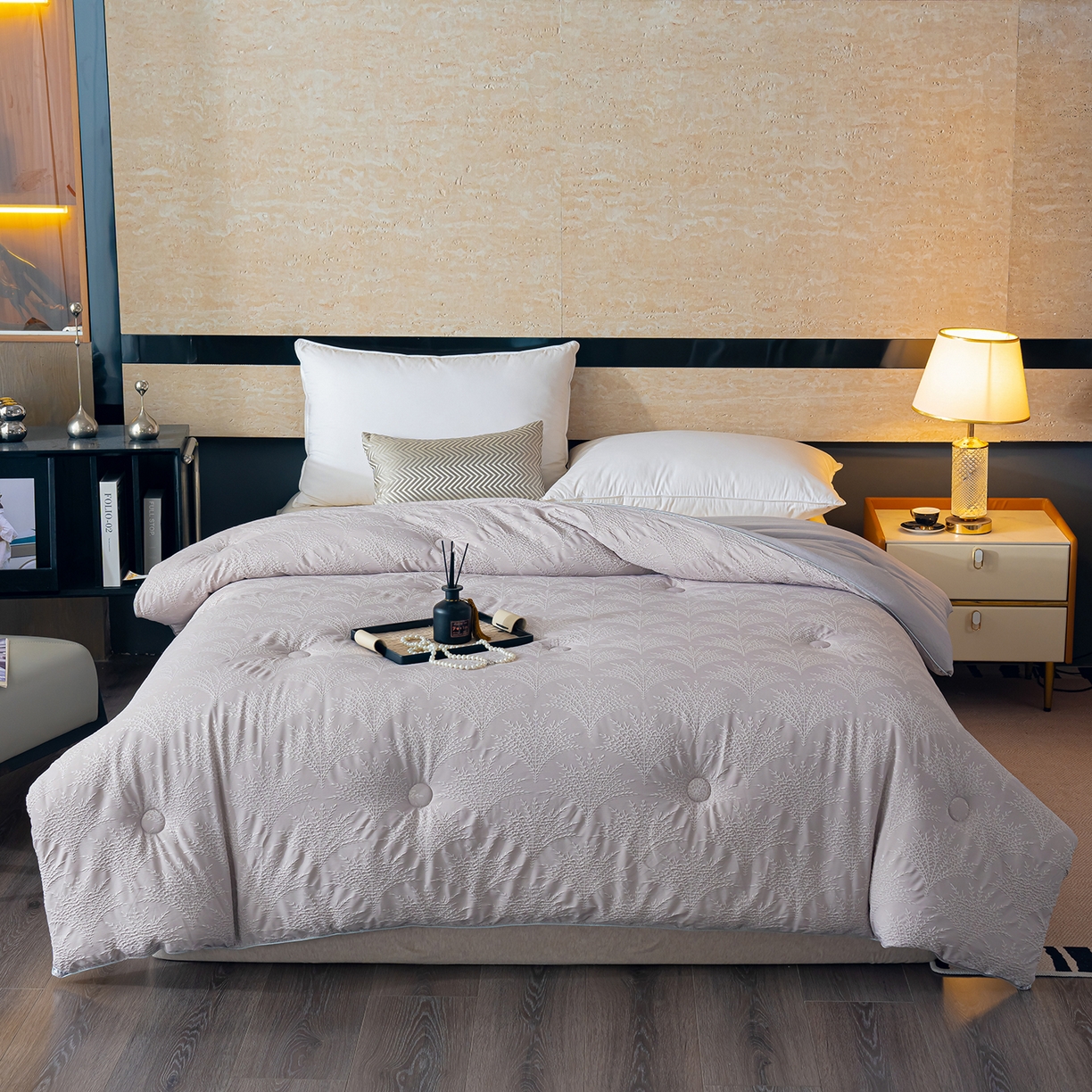 91家纺网 家纺一手货源 找家纺 蓝冰家纺 2025新款发财树提花大豆被被子被芯 发财树-浅灰色