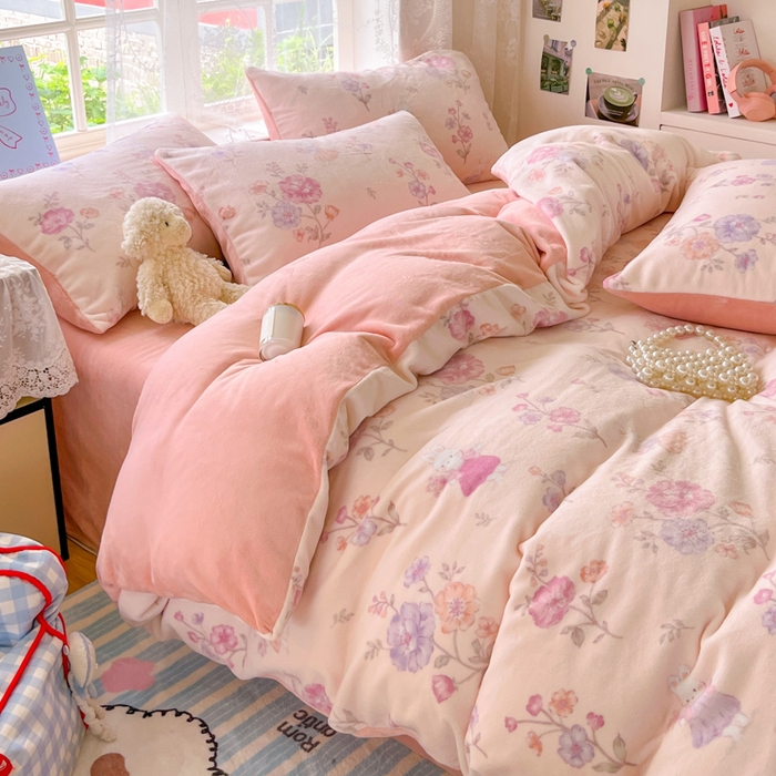 91家纺网 家纺一手货源 找家纺 （总）言一 2025新款A类250G高克重全消光全工艺超柔手感加厚卡通牛奶绒四件套