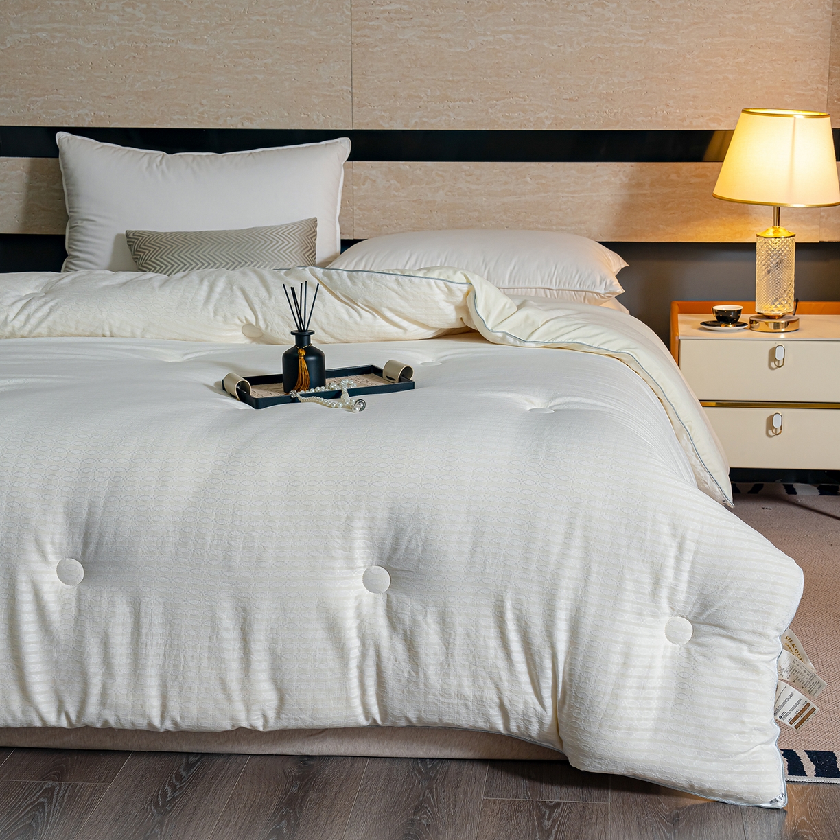 91家纺网 家纺一手货源 找家纺 蓝冰家纺 2025新款发财树提花大豆被被子被芯 提花-浅灰色