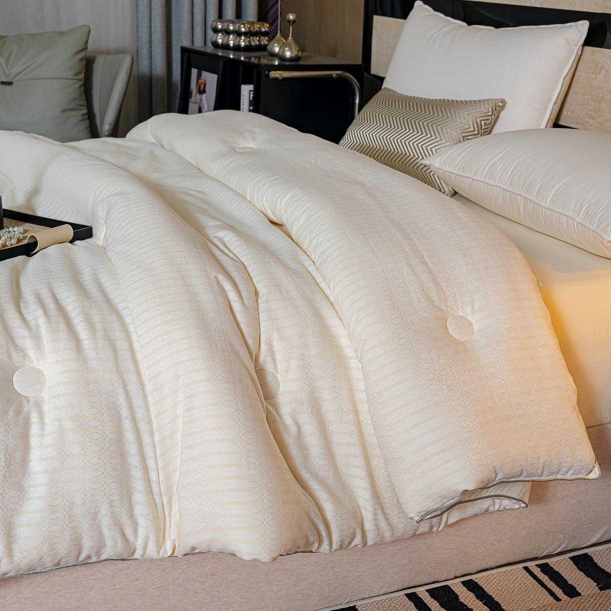 91家纺网 家纺一手货源 找家纺 蓝冰家纺 2025新款发财树提花大豆被被子被芯 提花-浅灰色