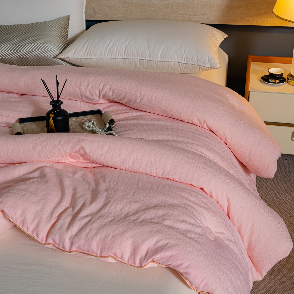 91家纺网 家纺一手货源 找家纺 蓝冰家纺 2025新款发财树提花大豆被被子被芯 提花-玉色