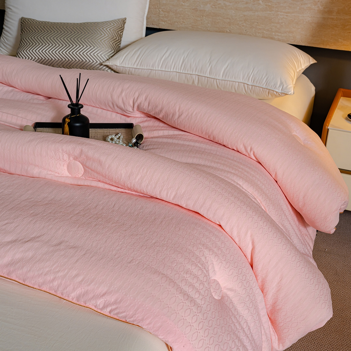 91家纺网 家纺一手货源 找家纺 蓝冰家纺 2025新款发财树提花大豆被被子被芯 提花-玉色