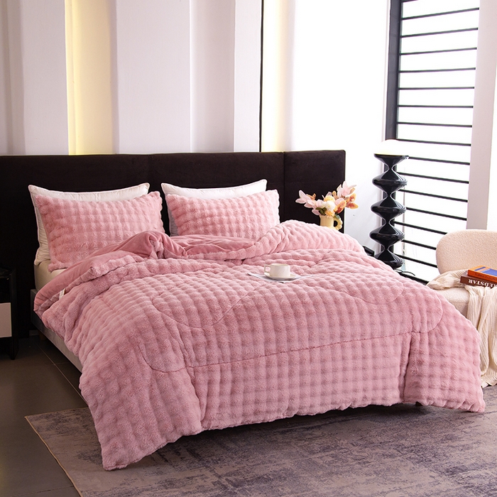 91家纺网 家纺一手货源 找家纺 赢盛家纺  2025新款兔绒牛奶绒被子被芯加厚冬被 粉色