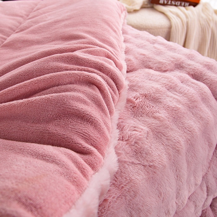 91家纺网 家纺一手货源 找家纺 赢盛家纺  2025新款兔绒牛奶绒被子被芯加厚冬被 粉色