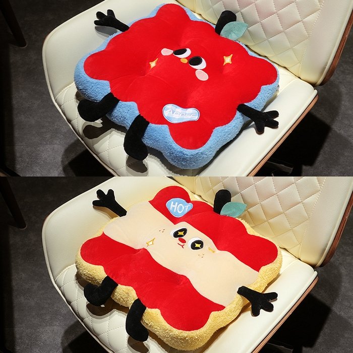 91家纺网 家纺一手货源 找家纺 仟亿莱 2025新款大眼红苹果花瓣坐垫 花瓣俏皮苹果