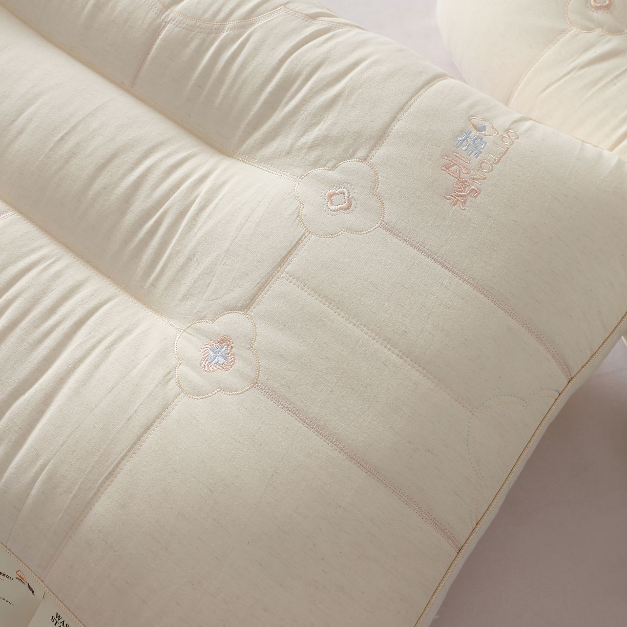 91家纺网 家纺一手货源 找家纺 （总）晚儿 2025新款棉云絮护颈枕枕头枕芯