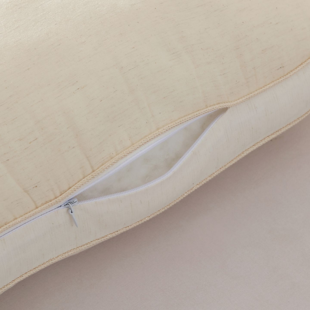 91家纺网 家纺一手货源 找家纺 （总）晚儿 2025新款棉云絮护颈枕枕头枕芯