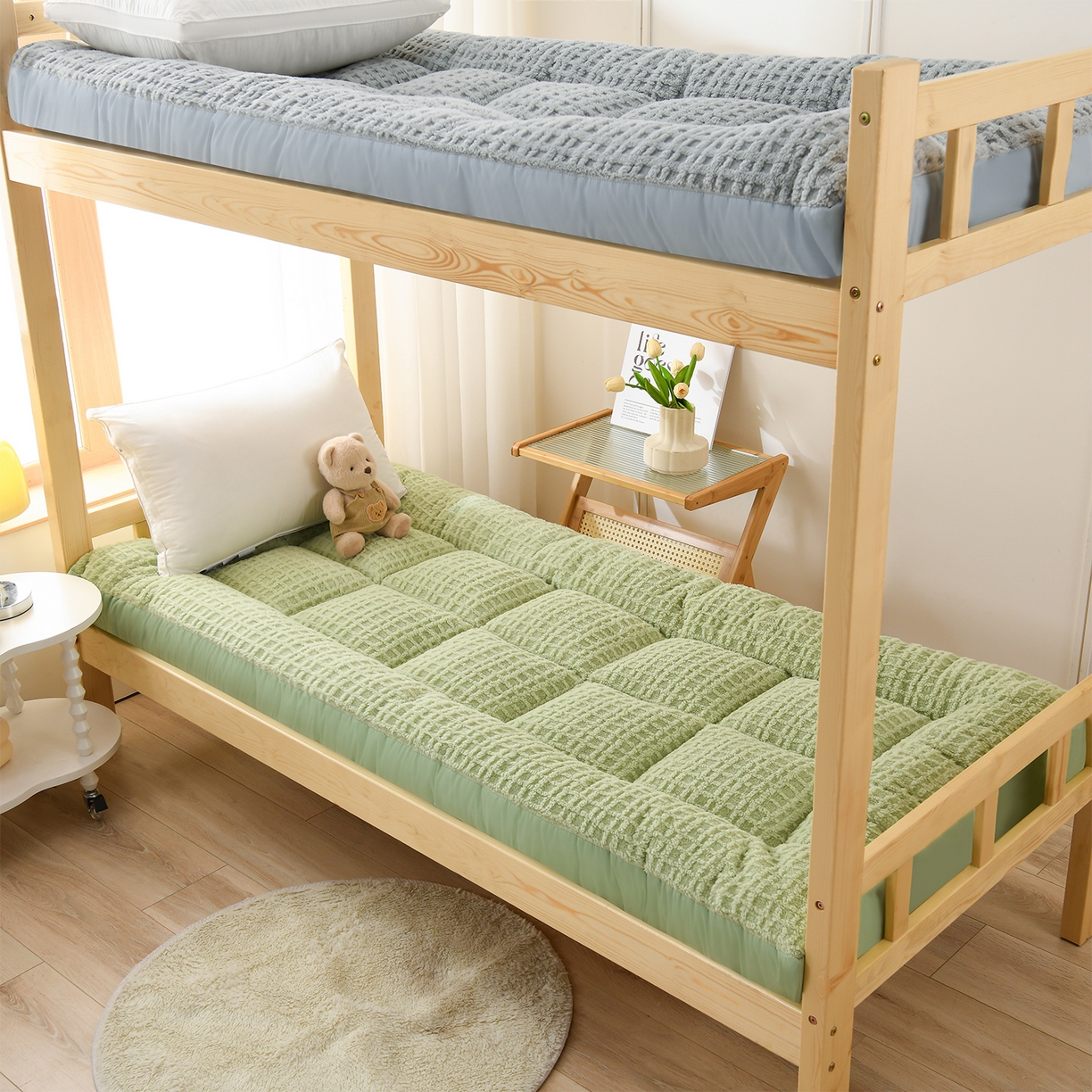 91家纺网 家纺一手货源 找家纺 （总）预言家纺 2025新款A类提花牛奶绒塔芙绒床垫跨境