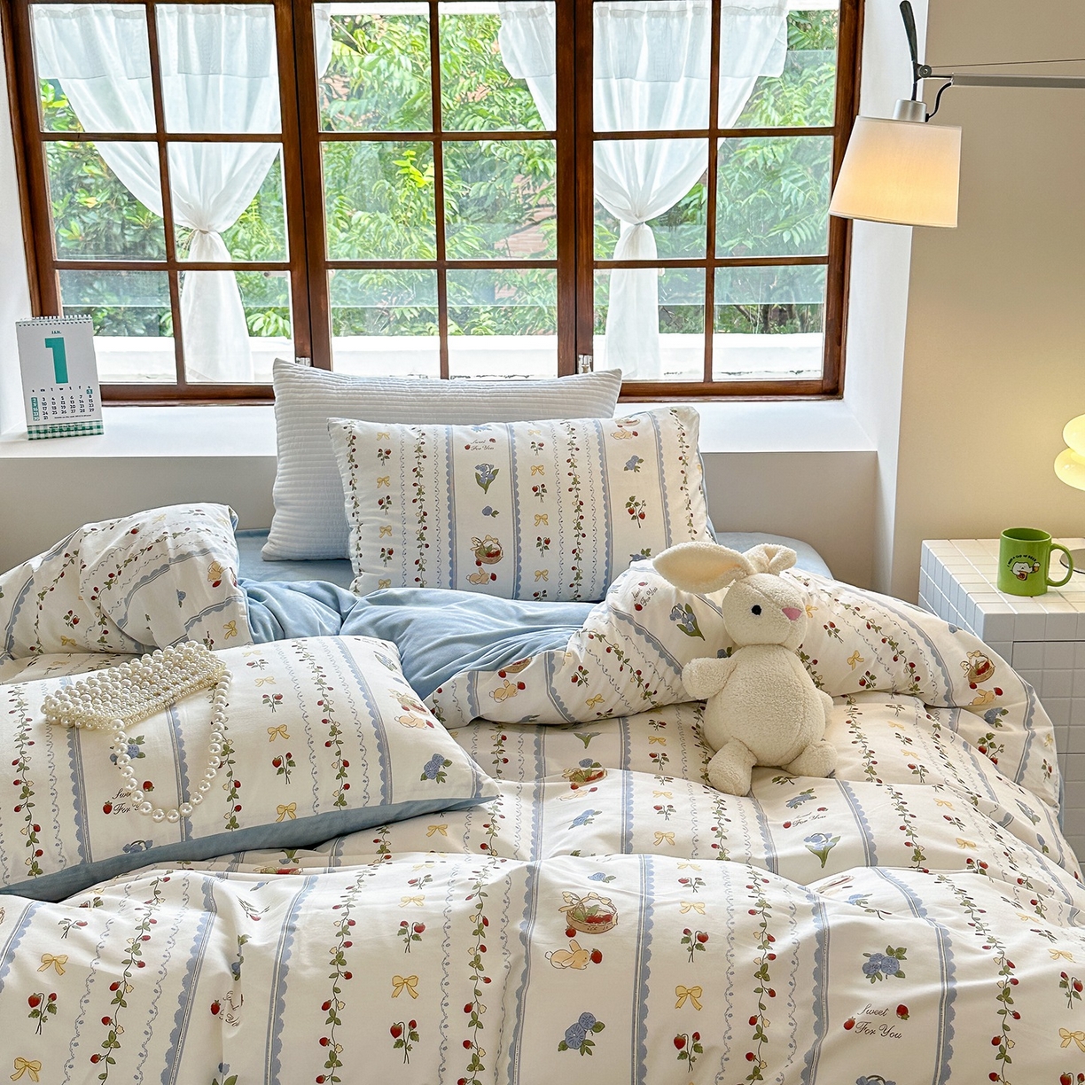 91家纺网 家纺一手货源 找家纺 清雅福 2025秋冬新品全棉印花棉加绒四件套系列 棉绒-草莓园