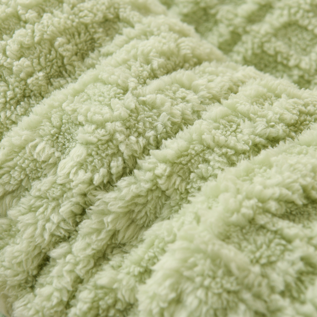 91家纺网 家纺一手货源 找家纺 （总）预言家纺 2025新款A类提花牛奶绒塔芙绒床垫跨境