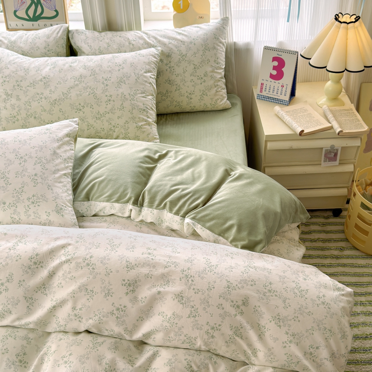 91家纺网 家纺一手货源 找家纺 清雅福 2025秋冬新品全棉印花棉加绒四件套系列 棉绒-春风里·绿