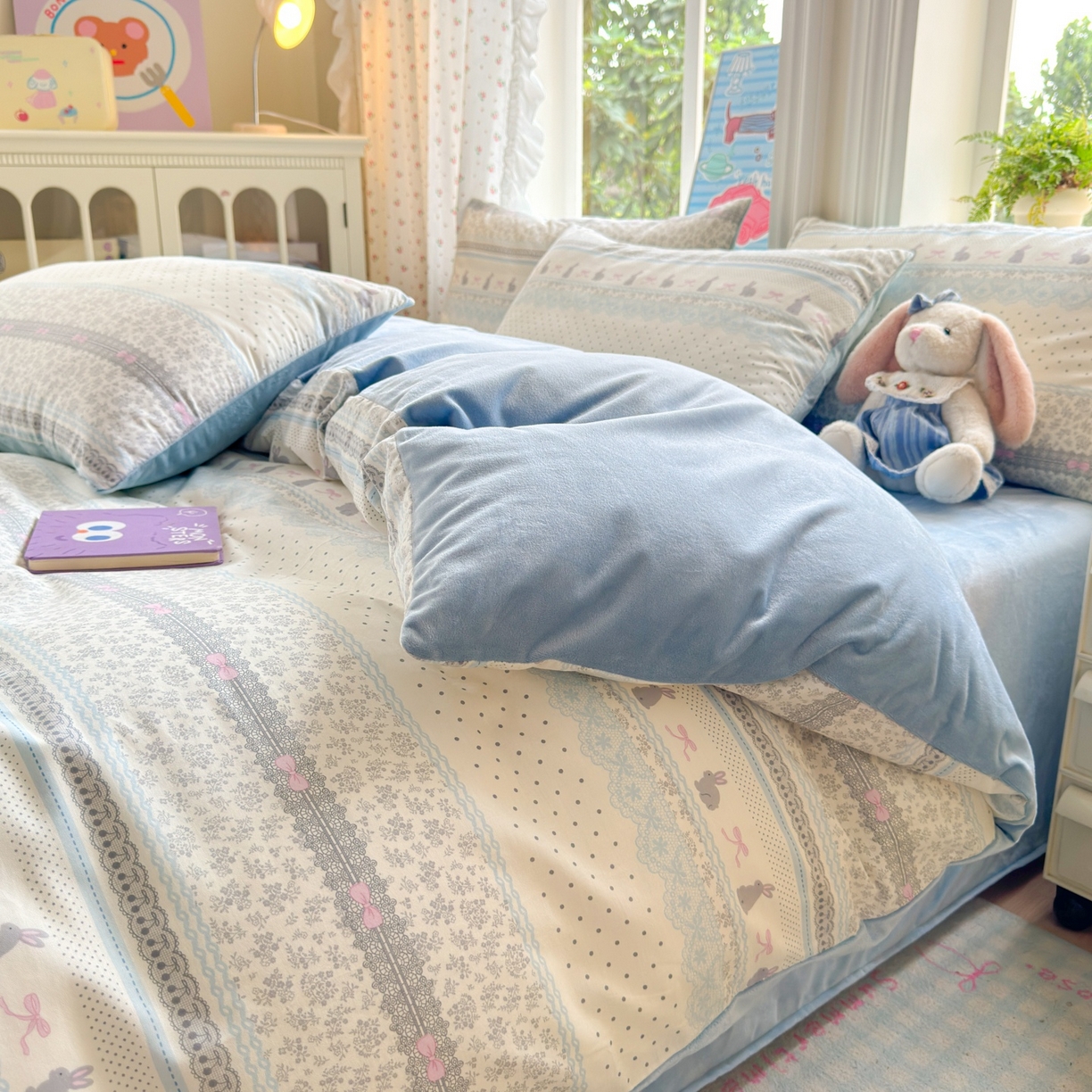 91家纺网 家纺一手货源 找家纺 清雅福 2025秋冬新品全棉印花棉加绒四件套系列 棉绒-花边兔