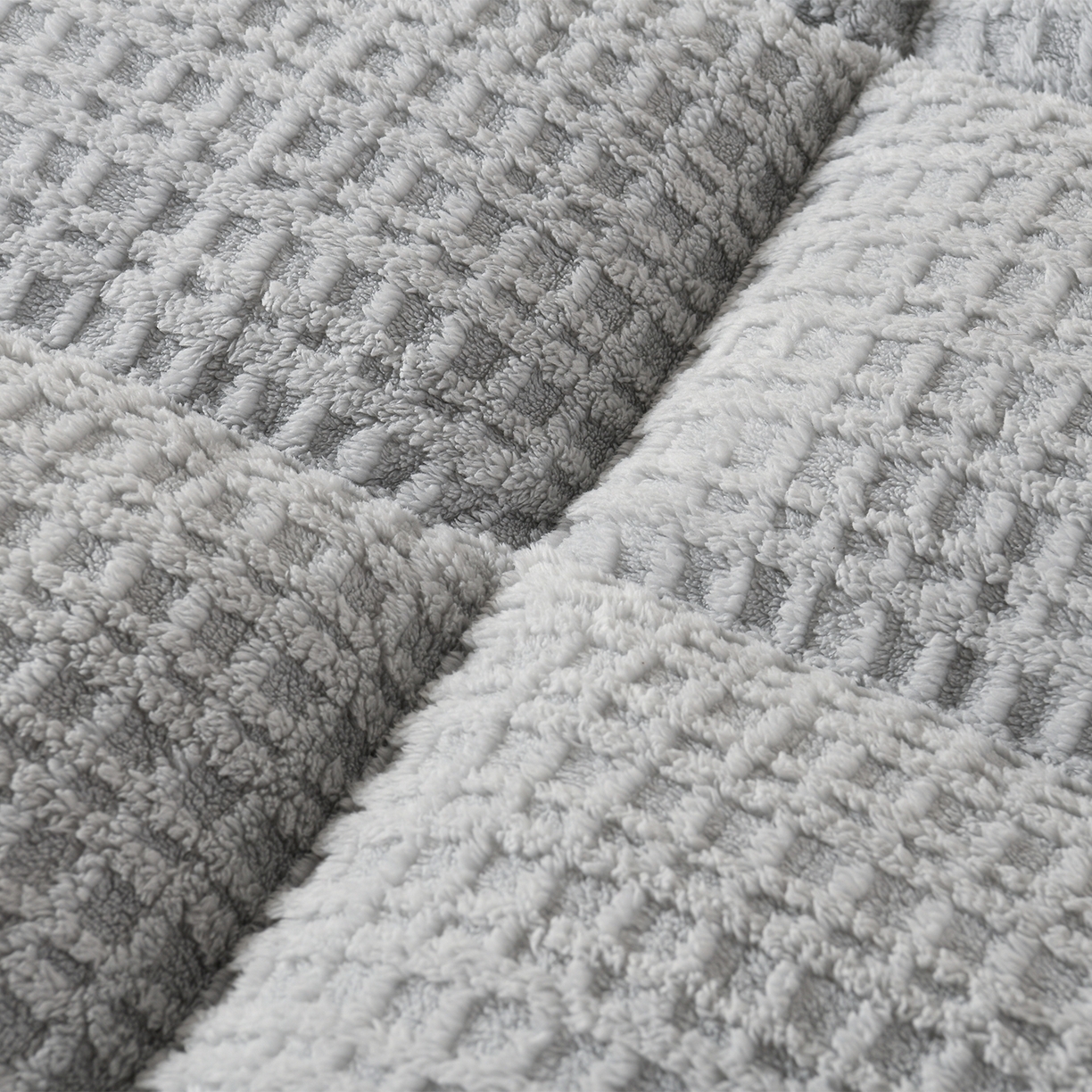 91家纺网 家纺一手货源 找家纺 预言家纺 2024新款A类舒棉绒牛奶绒羽丝绒床垫褥子多功能软垫 椰子灰