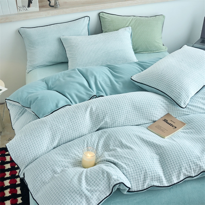 91家纺网 家纺一手货源 找家纺 （总）兰紫橙家纺 2025新款牛奶绒嵌边提花剪花四件套（含买家秀质检报告）