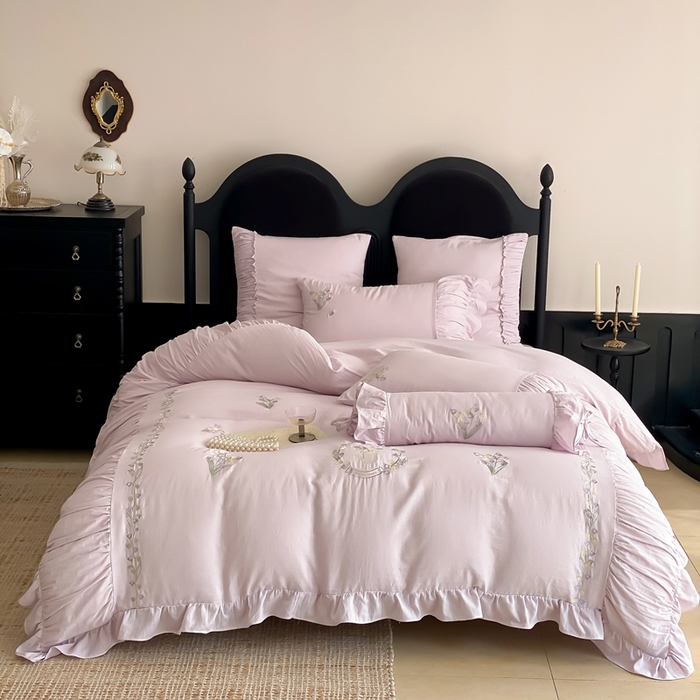 91家纺网 家纺一手货源 找家纺 曼布缇 2025新款A类双层纱工艺款四件套 春亭绿【会员减20元，劵后378元起】