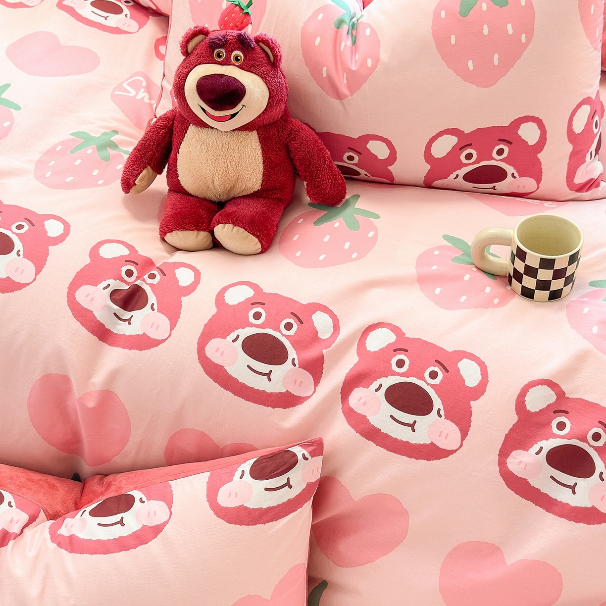 91家纺网 家纺一手货源 找家纺 清雅福 2025秋冬新品全棉印花棉加绒四件套系列 棉绒-甜心熊