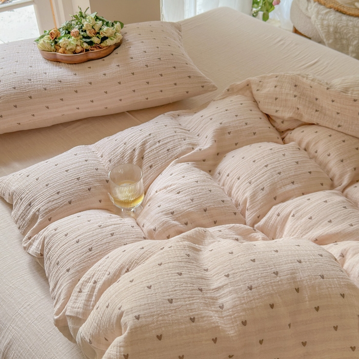 91家纺网 家纺一手货源 找家纺 木楌家居 2025春夏新品全棉A类皱皱纱印花四件套 可心咖