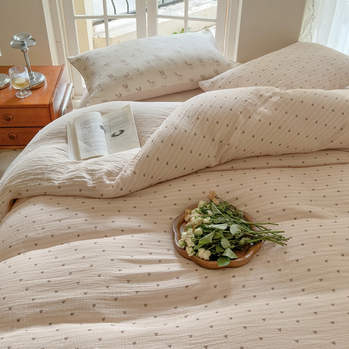 91家纺网 家纺一手货源 找家纺 木楌家居 2025春夏新品全棉A类皱皱纱印花四件套 可心咖