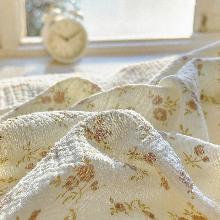 91家纺网 家纺一手货源 找家纺 木楌家居 2025春夏新品全棉A类皱皱纱印花四件套 羽禾