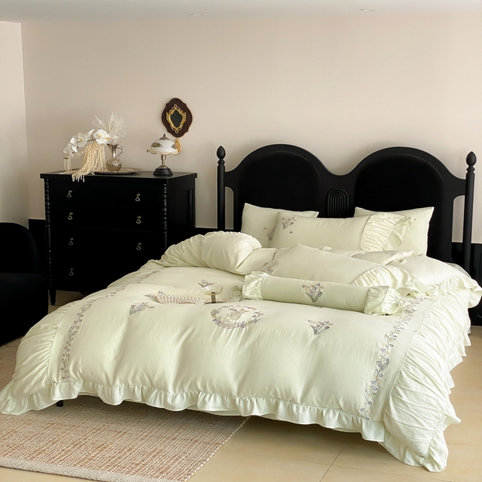 91家纺网 家纺一手货源 找家纺 曼布缇 2025新款A类双层纱工艺款四件套 春亭绿【会员减20元，劵后378元起】