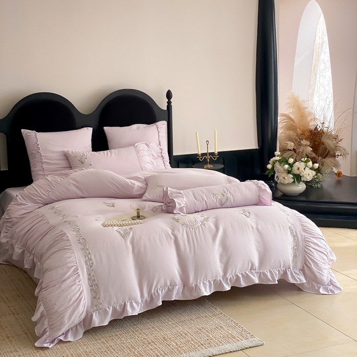 91家纺网 家纺一手货源 找家纺 曼布缇 2025新款A类双层纱工艺款四件套 幽兰紫 【会员减20元，劵后378元起】