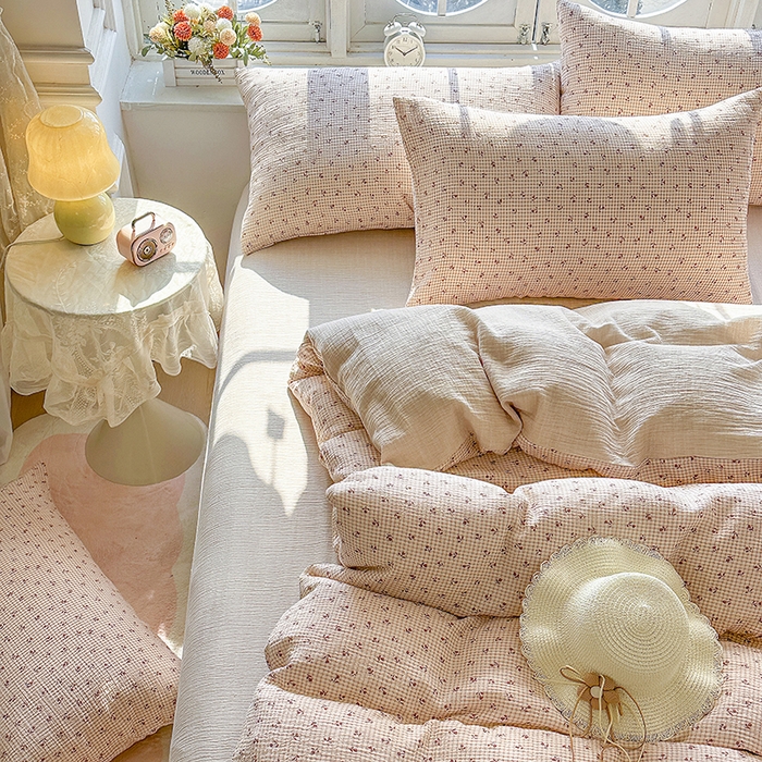 91家纺网 家纺一手货源 找家纺 木楌家居 2025春夏新品全棉A类皱皱纱印花四件套 苏潼