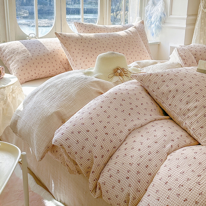 91家纺网 家纺一手货源 找家纺 木楌家居 2025春夏新品全棉A类皱皱纱印花四件套 苏潼