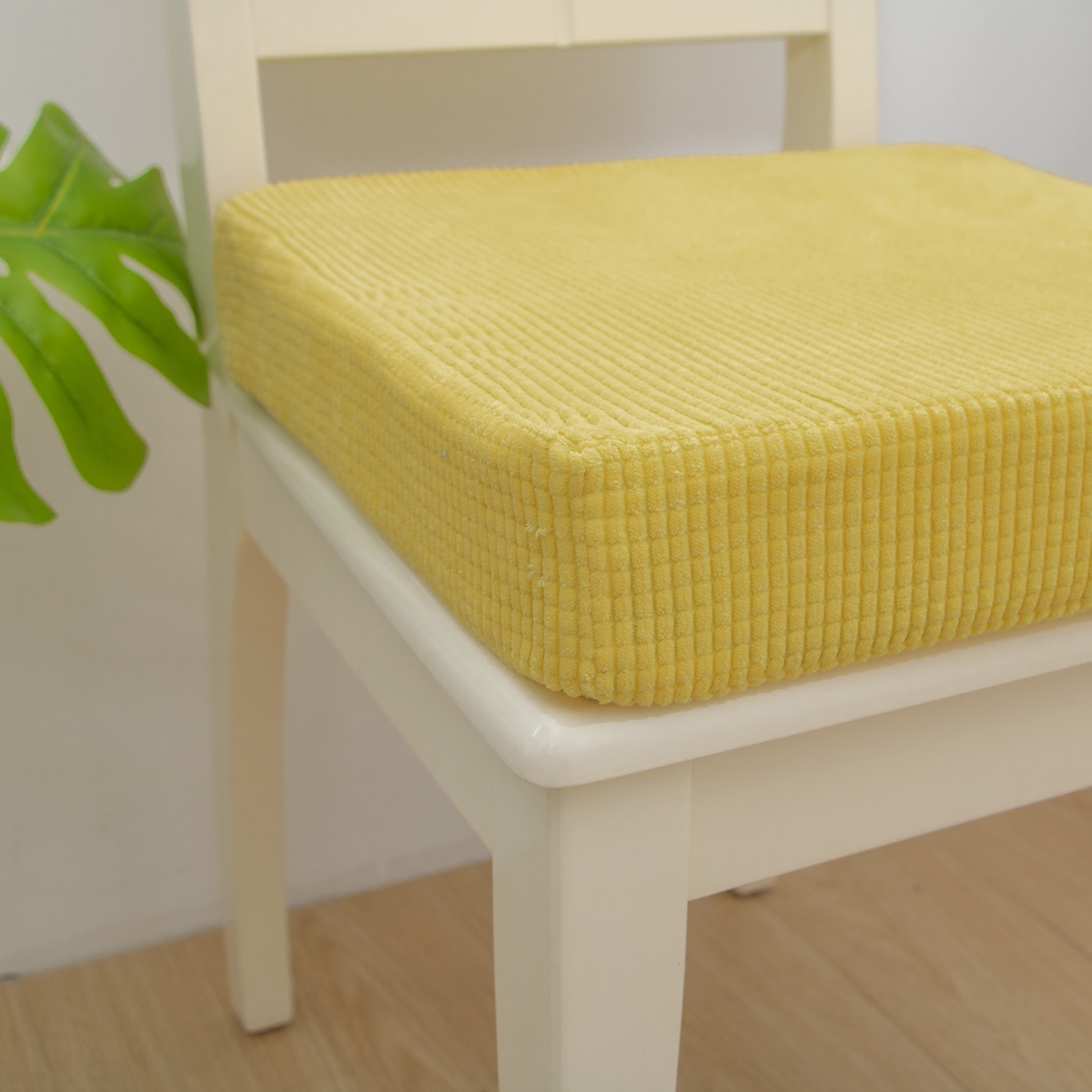 91家纺网 家纺一手货源 找家纺 沐沐家纺 2026新款玉米绒立体坐垫 金色