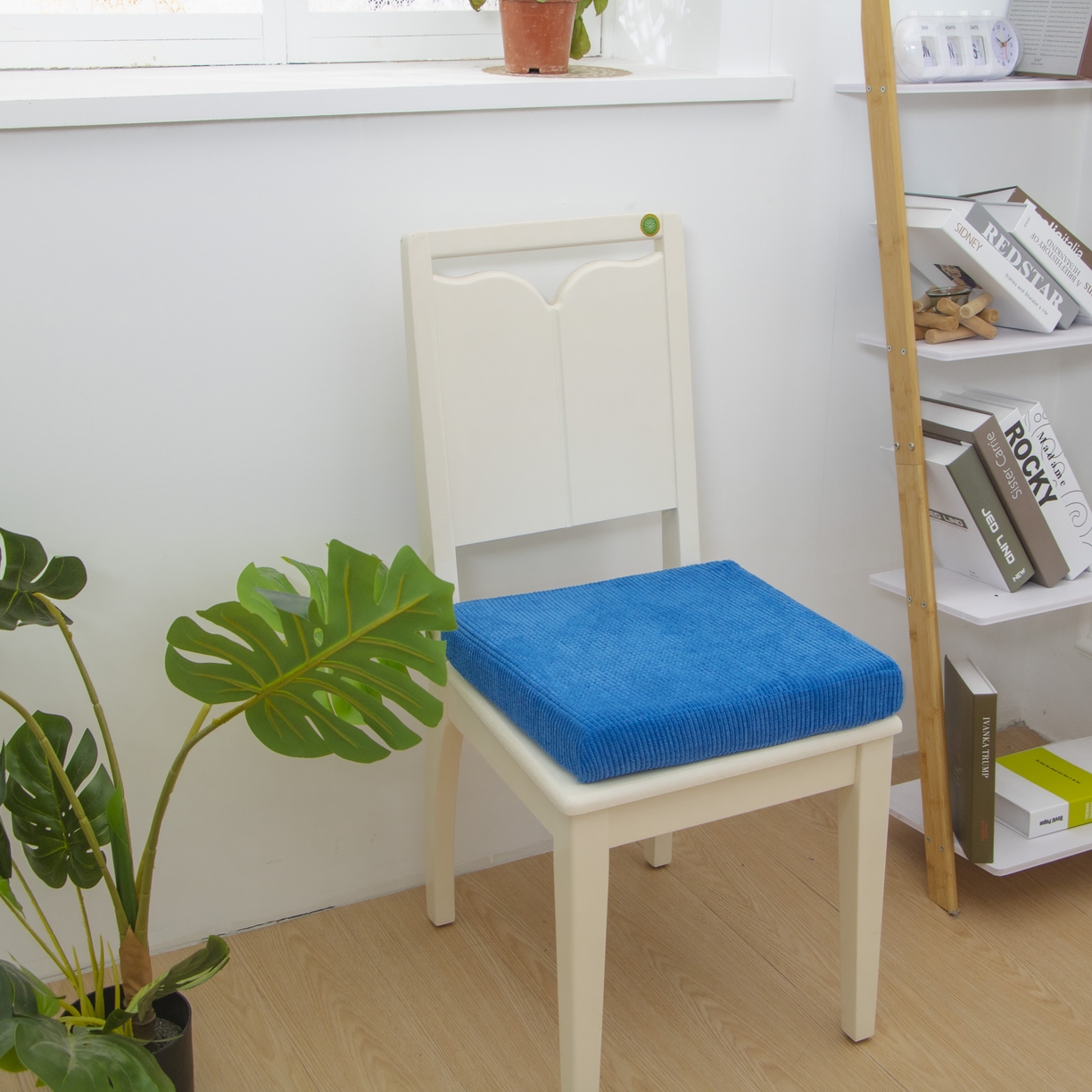 沐沐家纺 2026新款玉米绒立体坐垫 牛仔蓝