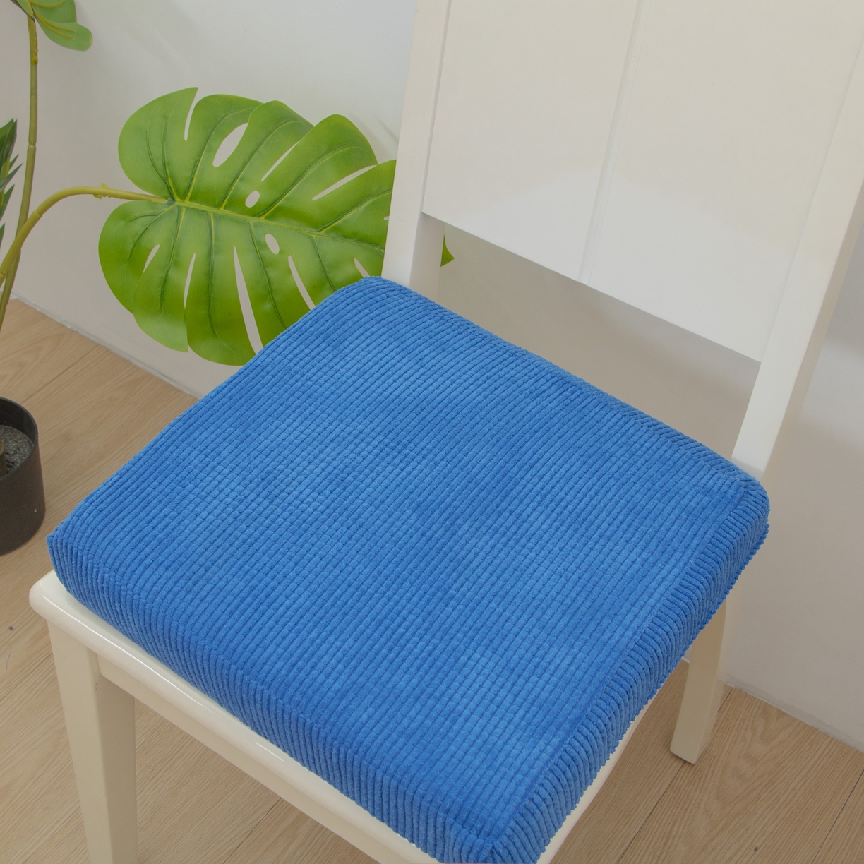 91家纺网 家纺一手货源 找家纺 沐沐家纺 2026新款玉米绒立体坐垫 牛仔蓝