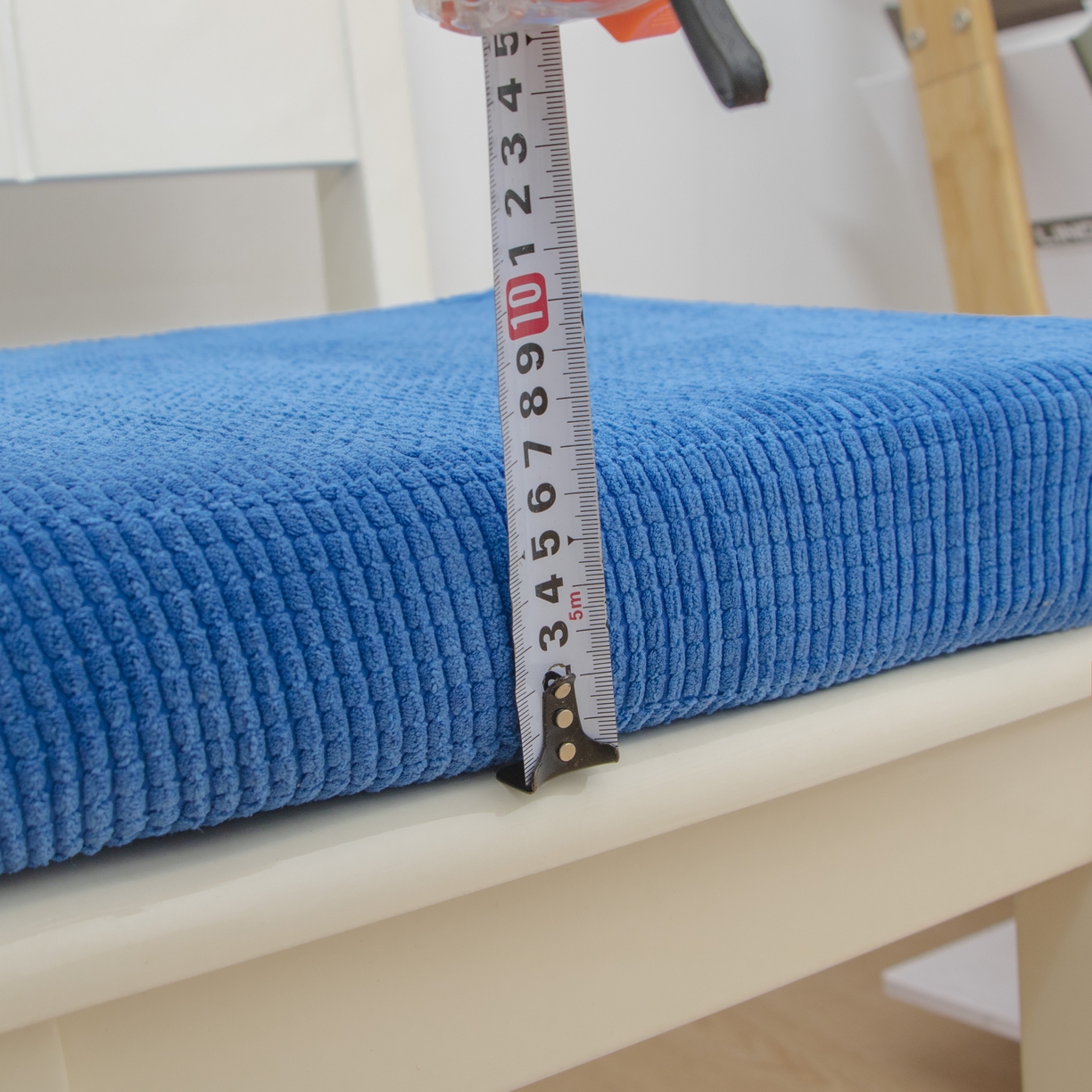 91家纺网 家纺一手货源 找家纺 沐沐家纺 2026新款玉米绒立体坐垫 牛仔蓝