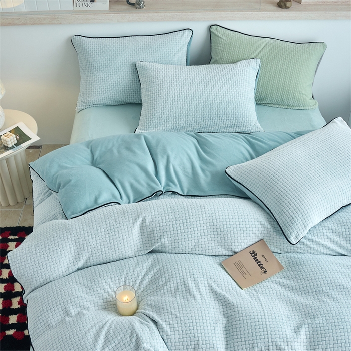 91家纺网 家纺一手货源 找家纺 兰紫橙家纺 2025新款牛奶绒嵌边提花剪花四件套（含买家秀） 心链-薄荷绿