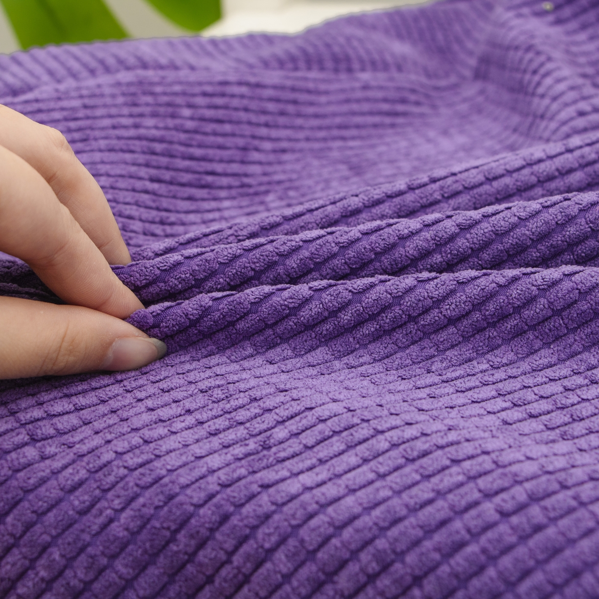 91家纺网 家纺一手货源 找家纺 沐沐家纺 2026新款玉米绒立体坐垫 紫色