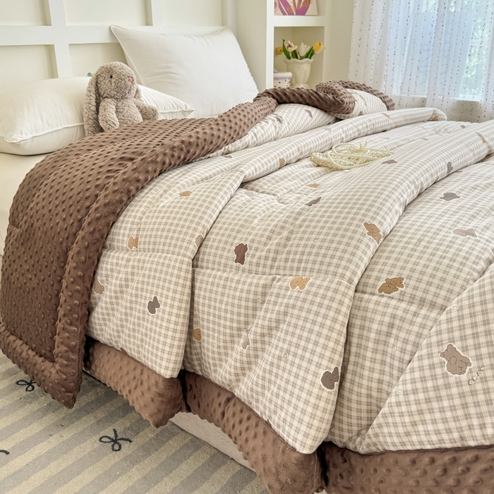 91家纺网 家纺一手货源 找家纺 宜梦家居 2025新款全棉纯棉豆豆被被子被芯 BT-呆萌狗