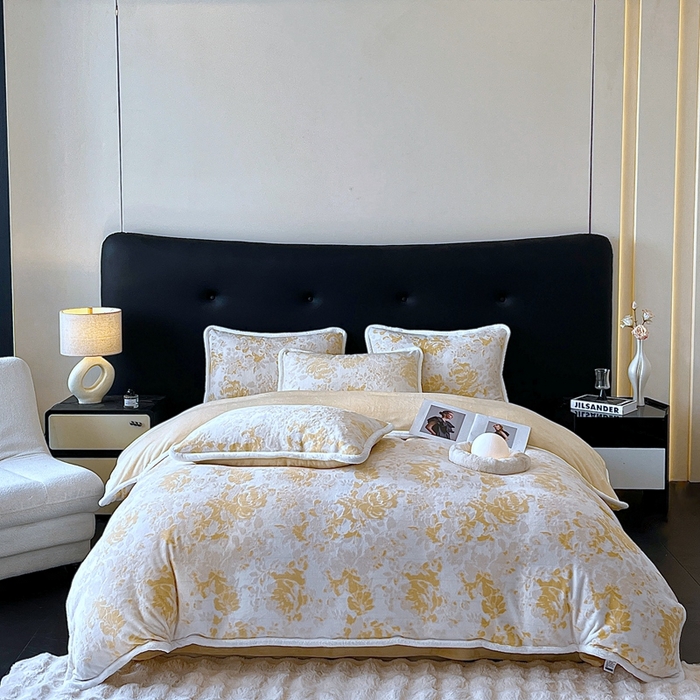 91家纺网 家纺一手货源 找家纺 诺梵 2025新款8斤立体雕花牛奶绒四件套_控价标准高于139，加大高于149 洛丽塔-黄