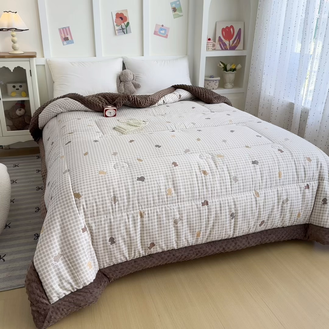 91家纺网 家纺一手货源 找家纺 宜梦家居 2025新款全棉纯棉豆豆被被子被芯 BT-呆萌狗