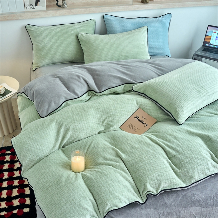 91家纺网 家纺一手货源 找家纺 兰紫橙家纺 2025新款牛奶绒嵌边提花剪花四件套（含买家秀） 心链-清新绿